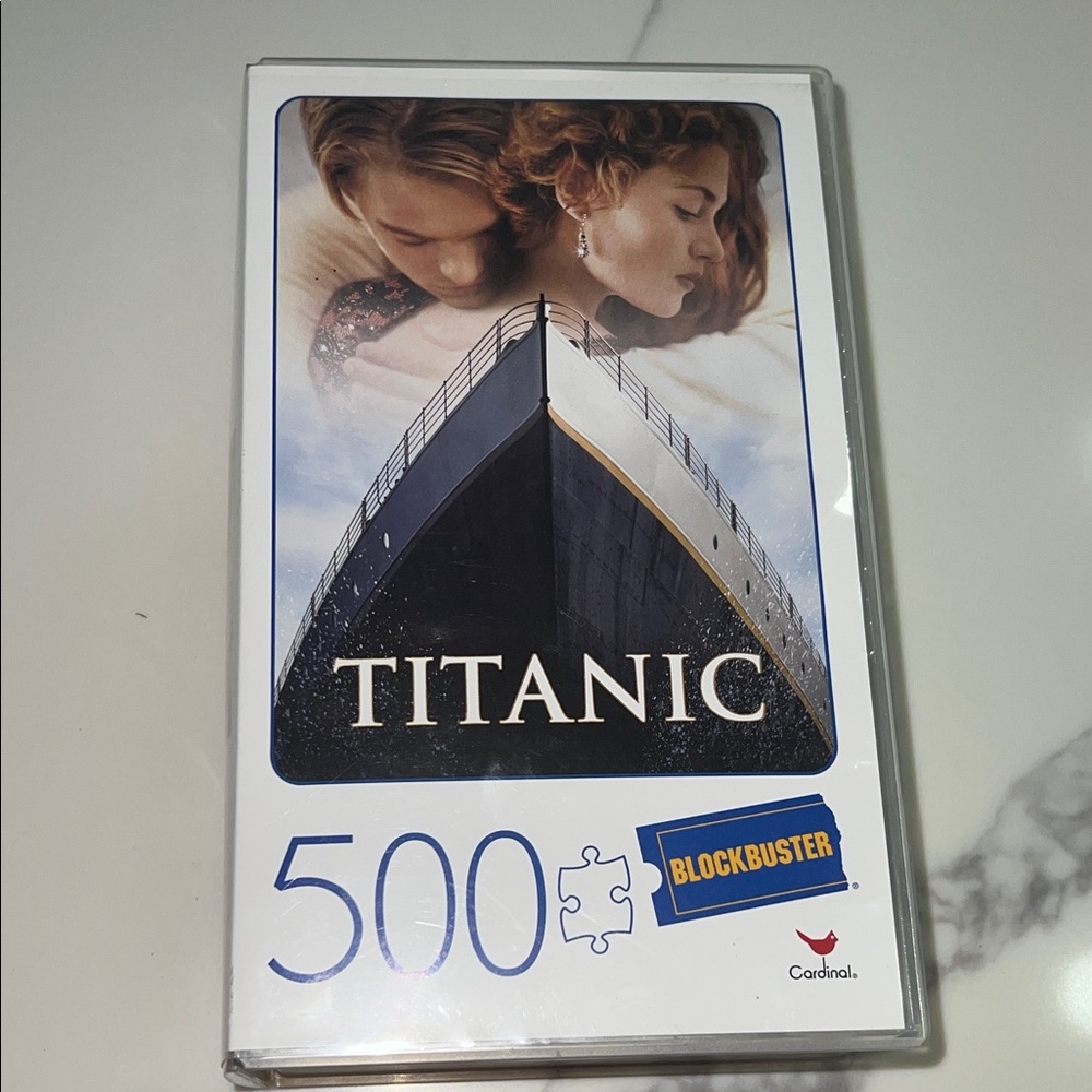Vintage Titanic 500-Piece Puzzle - Blockbuster Edition